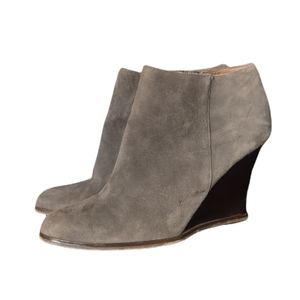 Halogen-Selbi Bootie